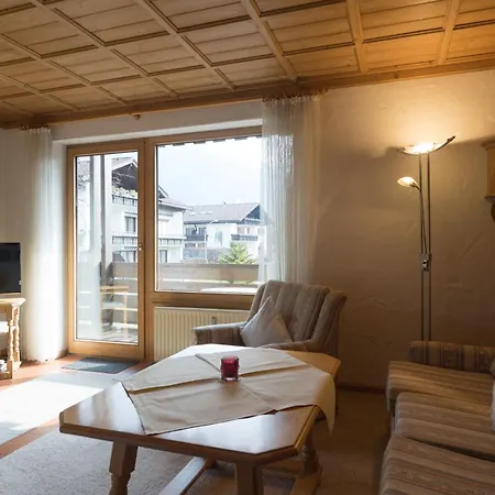 Apartment Hoehn-schmidt